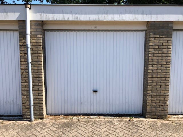 View photo 1 of Staartmeeslaan