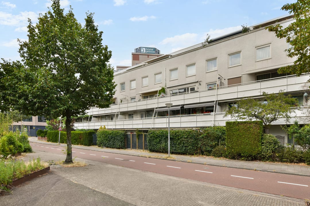 Photo 1 of Bertrand Russellstraat 24