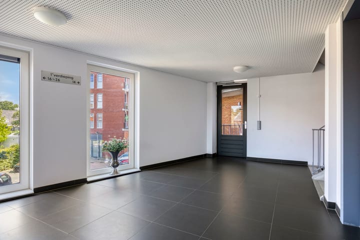 Appartement te koop: Willem Dreesstraat 14, Ridderkerk