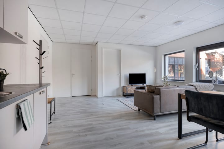 Appartement te koop: Waterloolaan 1-3, Groningen