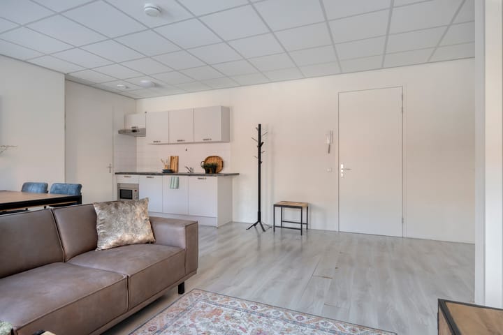 Appartement te koop: Waterloolaan 1-3, Groningen