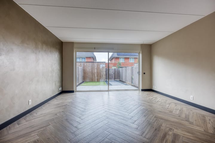 Tussenwoning te huur: Will van Kralingensingel 25, Berkel En Rodenrijs