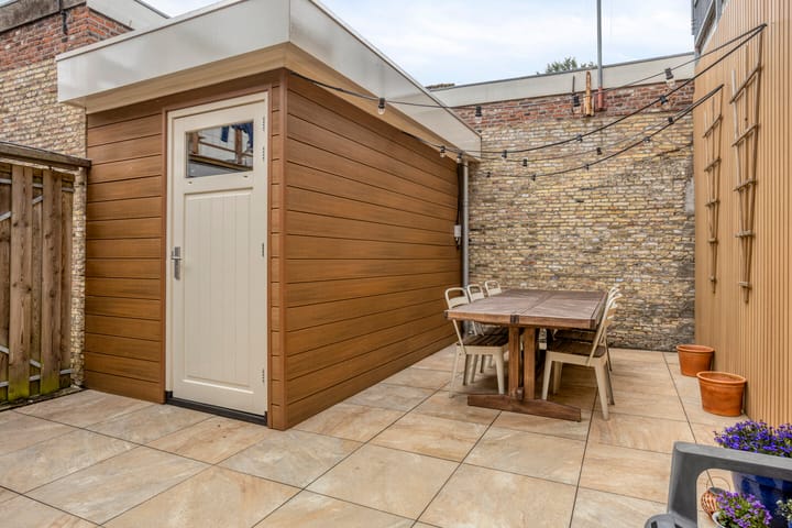 Tussenwoning te koop: Achterom 65, Hoorn