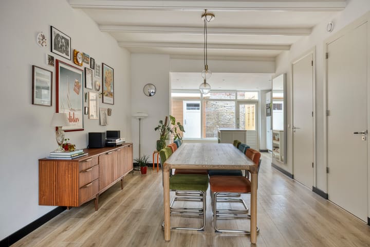 Tussenwoning te koop: Achterom 65, Hoorn