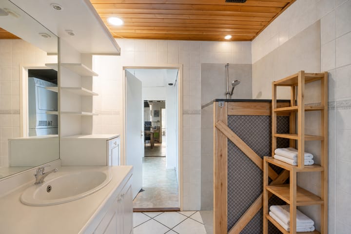 Hoekwoning te koop: Hoeksekade 92, Bergschenhoek