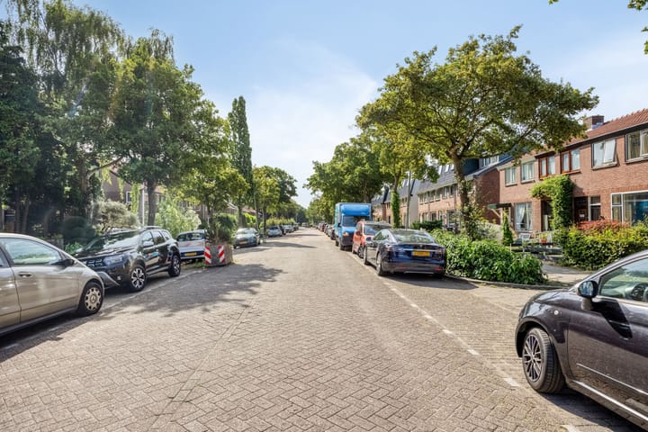 Hoekwoning te koop: Hoeksekade 92, Bergschenhoek