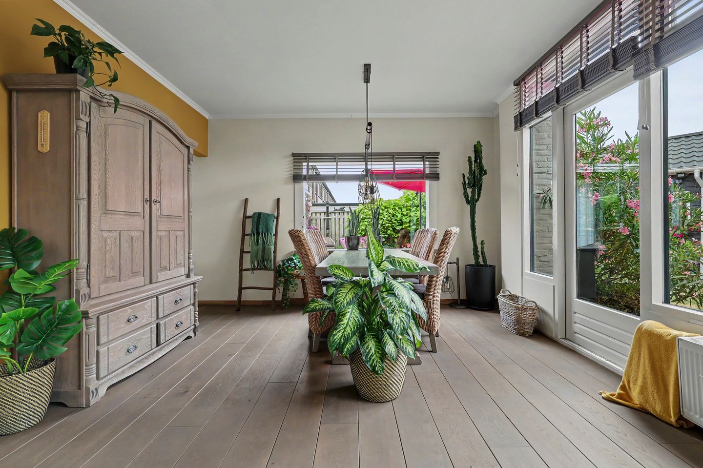 Photo 20 of Henry Dunantstraat 47