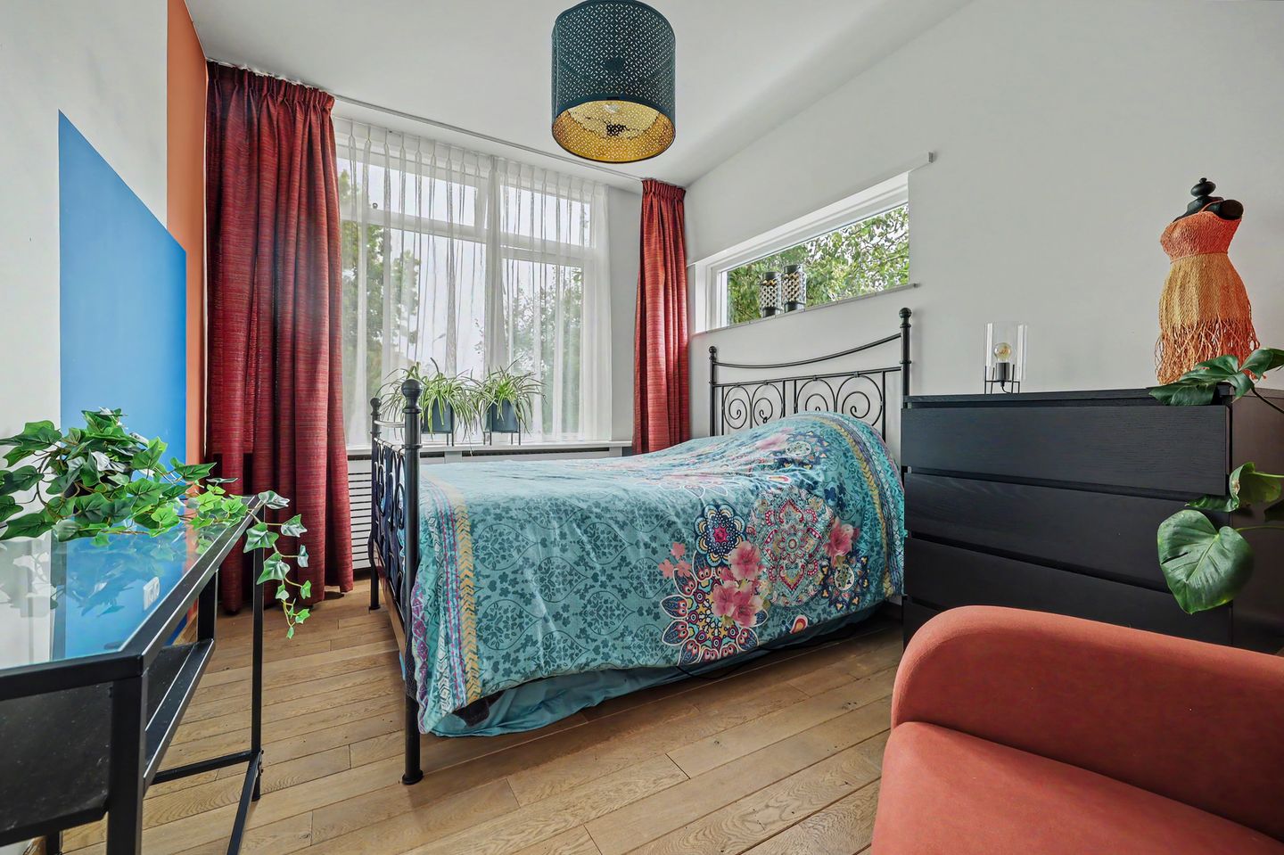 Photo 34 of Henry Dunantstraat 47