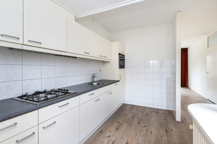 Tussenwoning te koop: Marshof 33, Oude-Tonge
