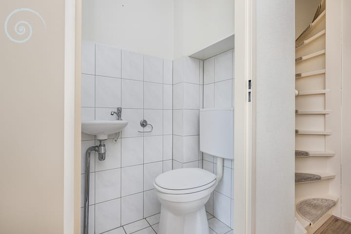Tussenwoning te koop: Marshof 33, Oude-Tonge