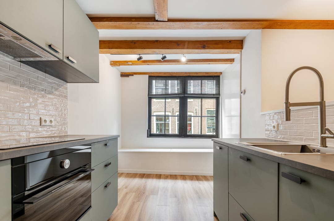 Foto 1 van Eerste Leliedwarsstraat 15-1