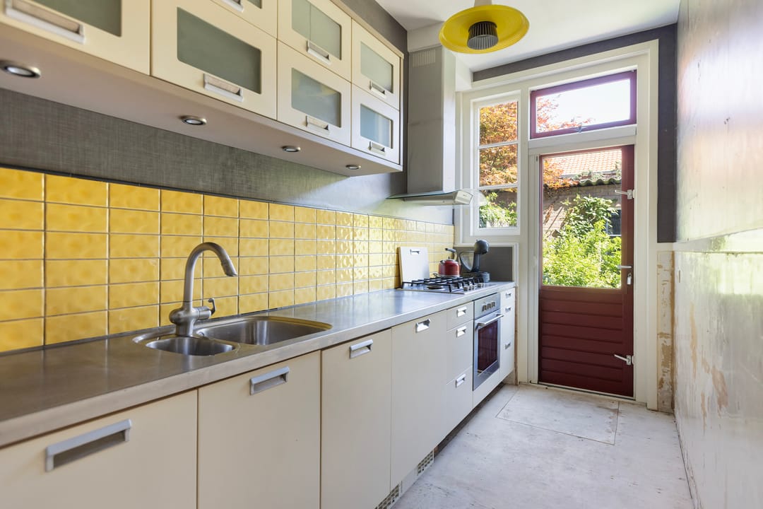 Photo 17 of Frederik Hendrikstraat 7