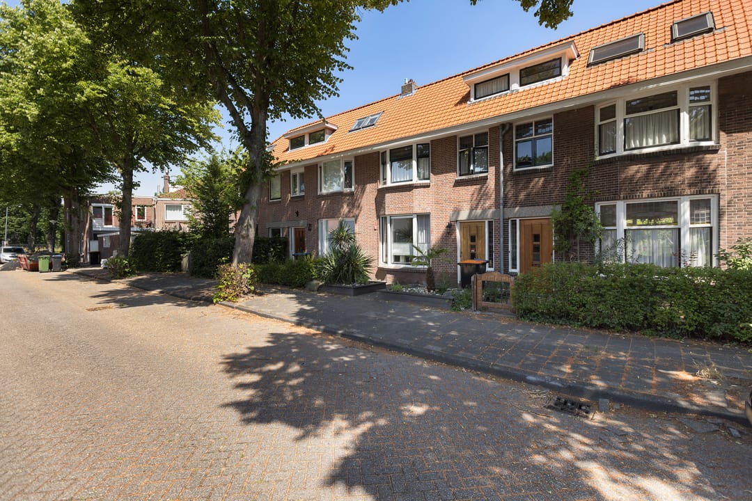 Photo 46 of Frederik Hendrikstraat 7