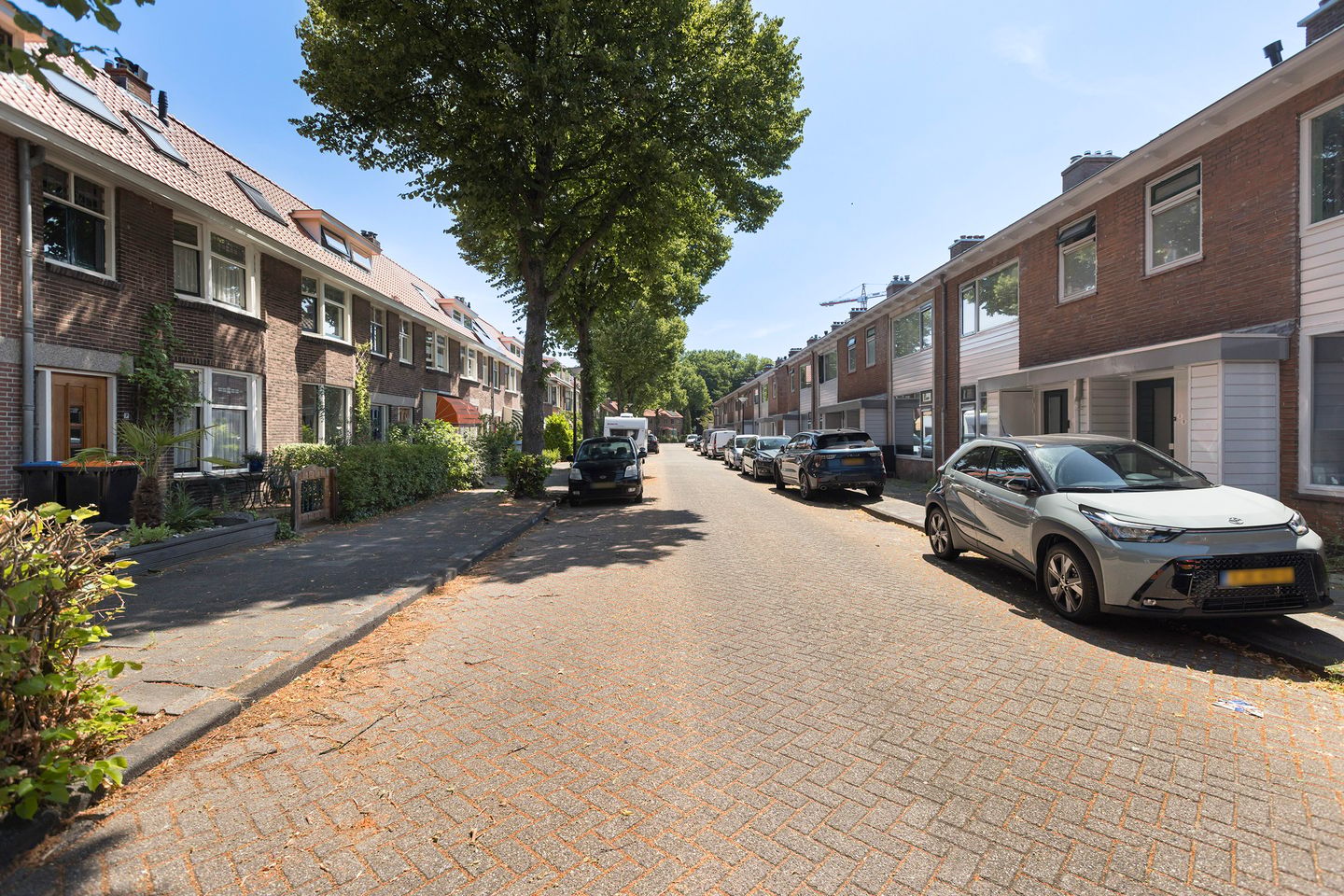 Photo 44 of Frederik Hendrikstraat 7
