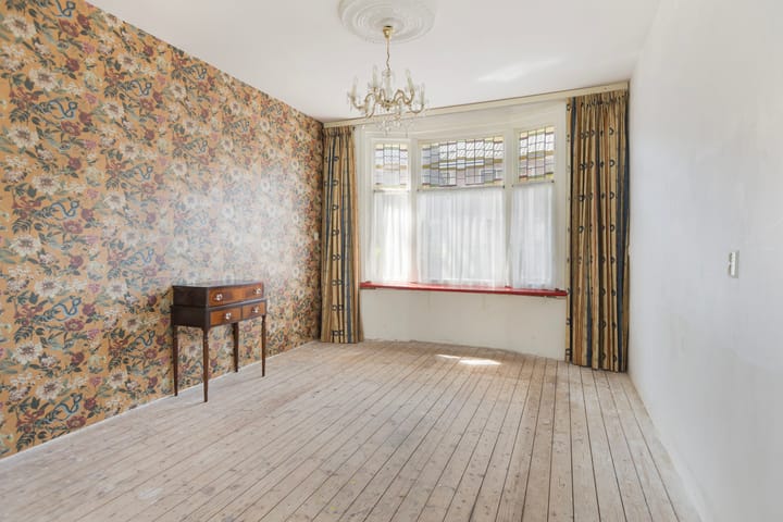 Tussenwoning te koop: Frederik Hendrikstraat 7, Maassluis