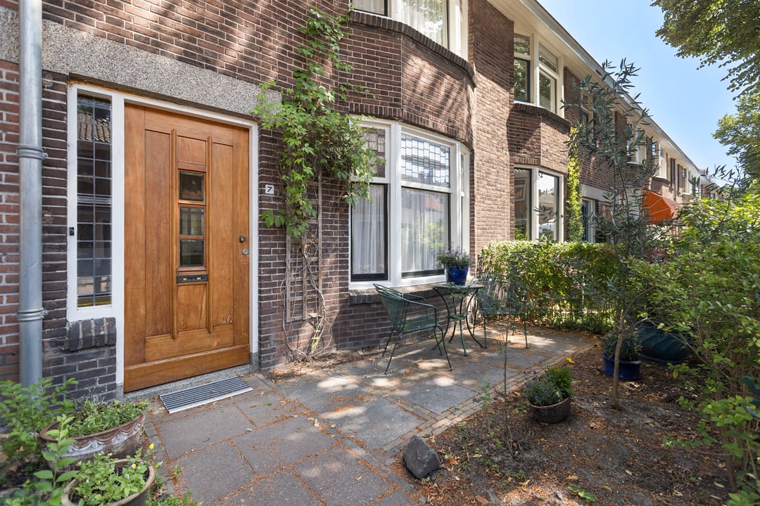 Photo 43 of Frederik Hendrikstraat 7