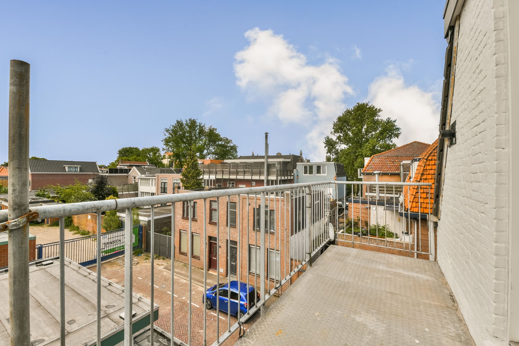 Photo 24 of Czaar Peterstraat 9-A