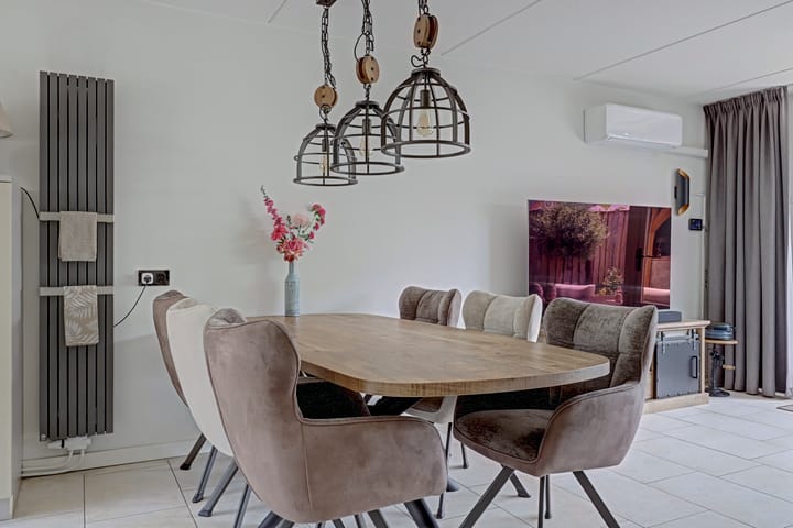 Tussenwoning te koop: Lansier 7, Leerdam