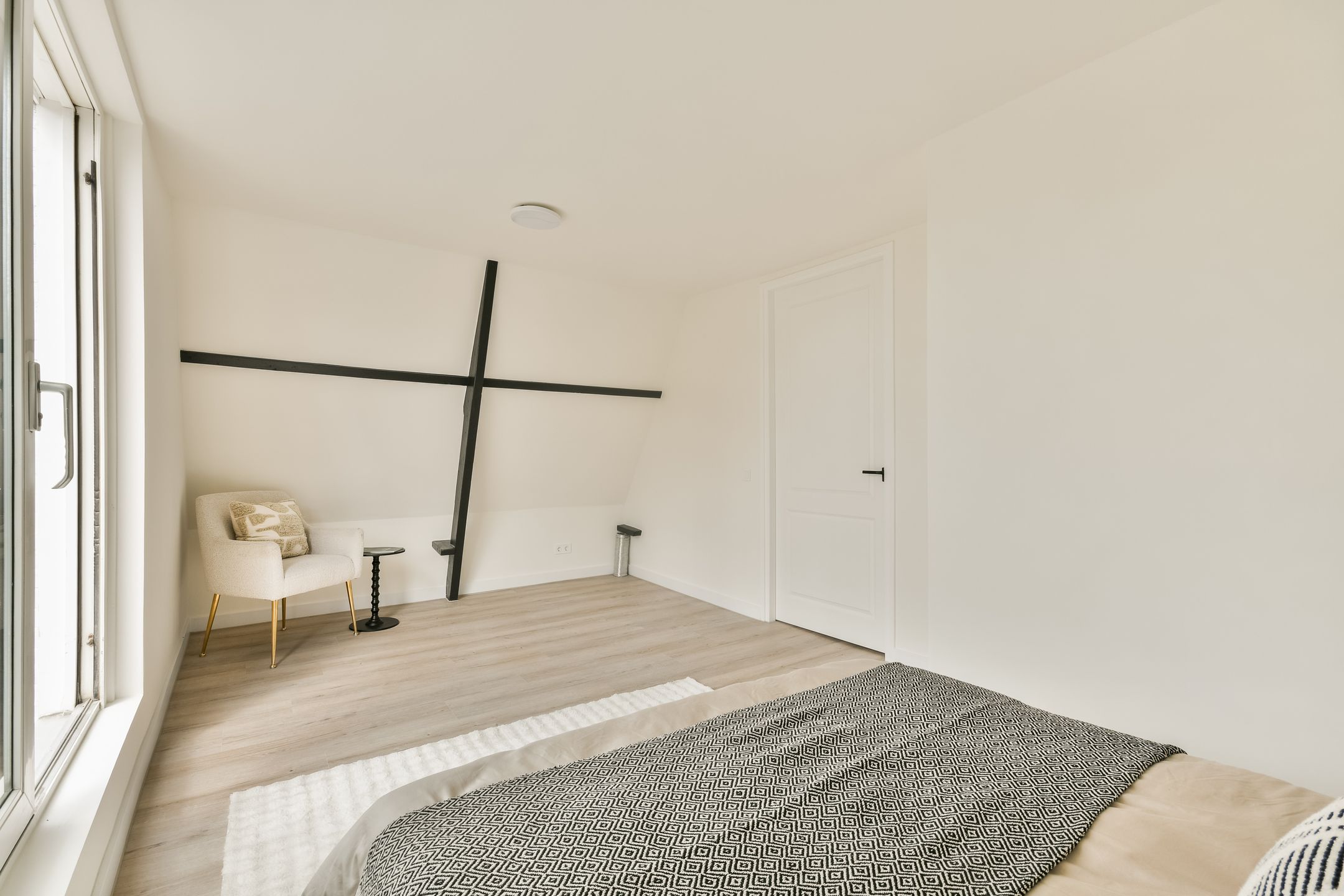 Photo 21 of Czaar Peterstraat 9-A