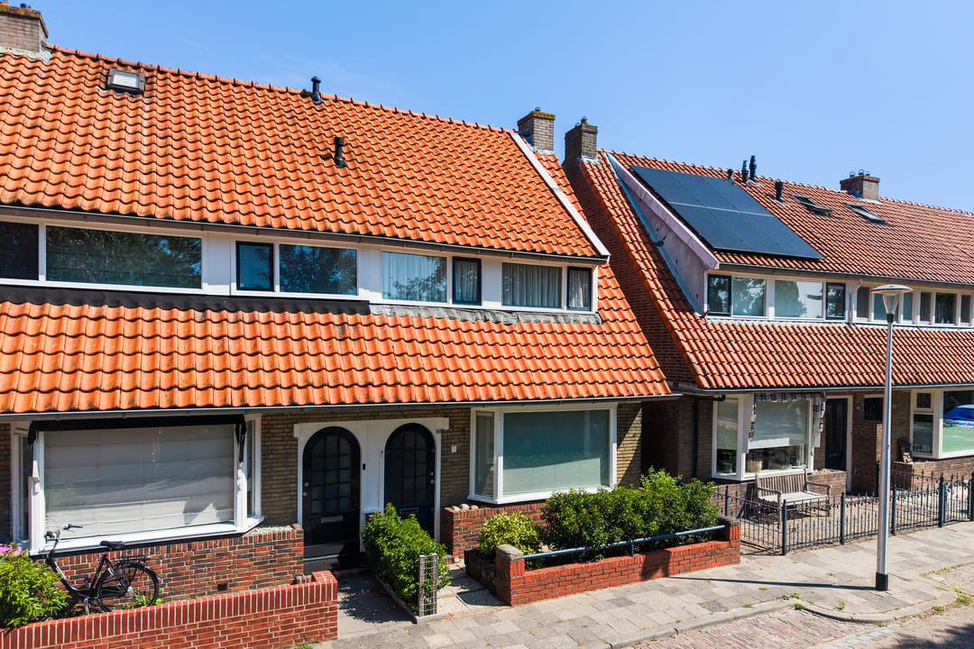 Photo 1 of Achlumerstraat 24