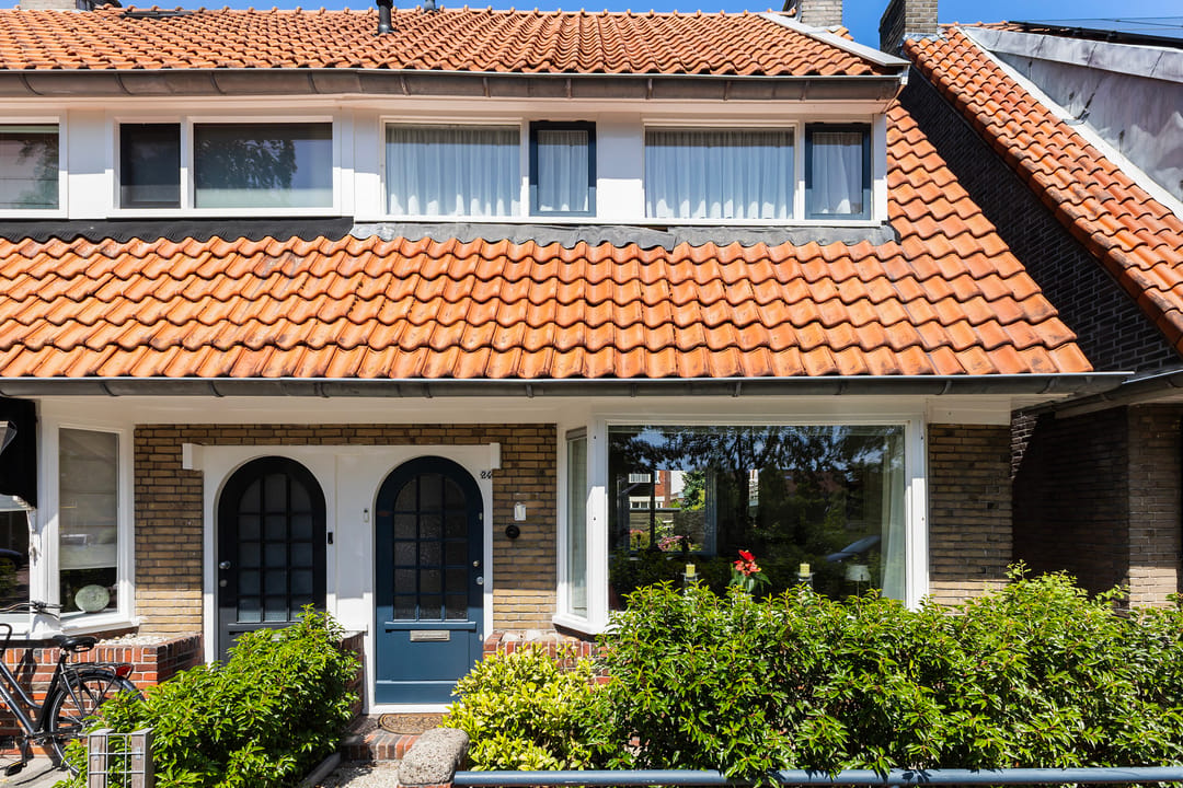 Photo 2 of Achlumerstraat 24