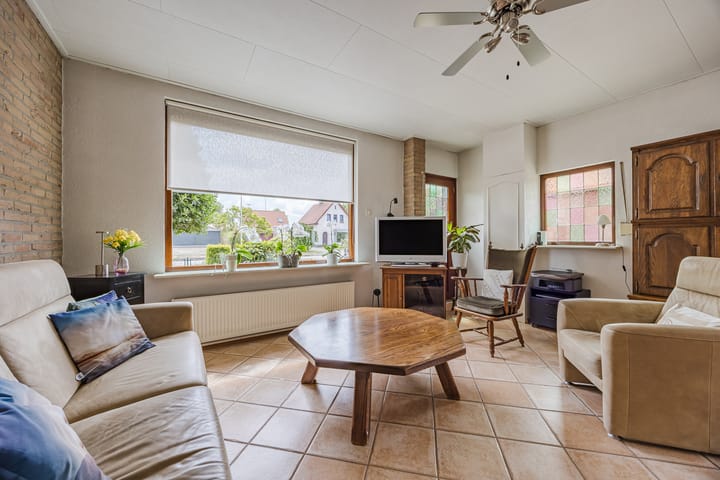 Vrijstaande woning te koop: Buijenstraat 15, Roosendaal