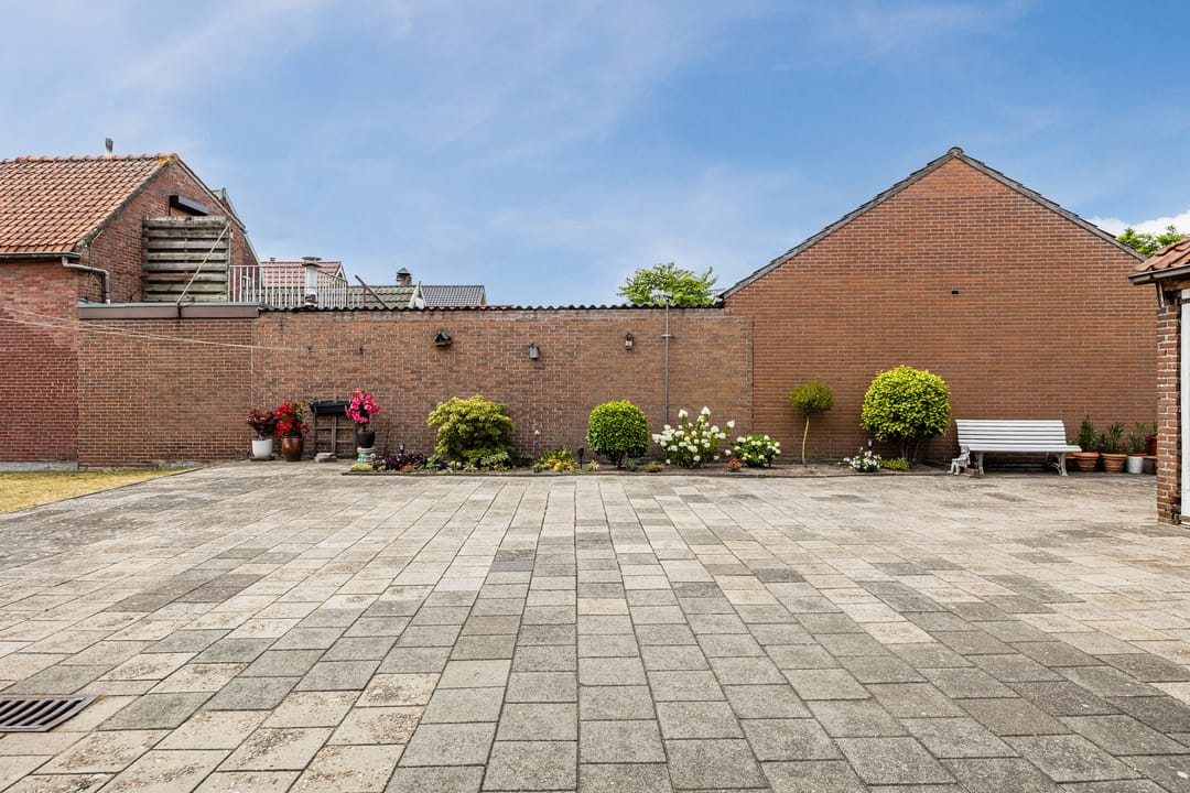 Photo 43 of Buijenstraat 15