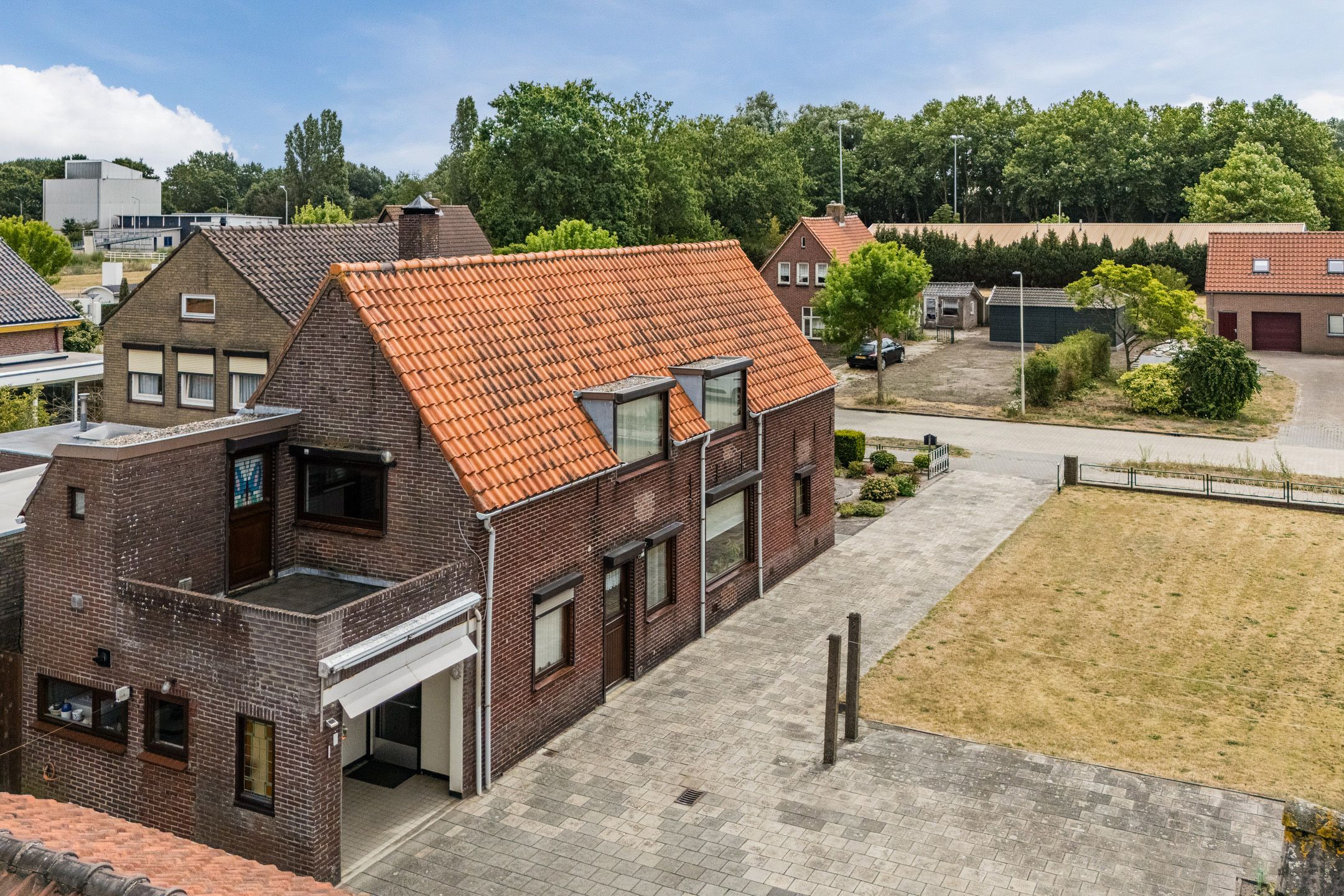 Photo 48 of Buijenstraat 15