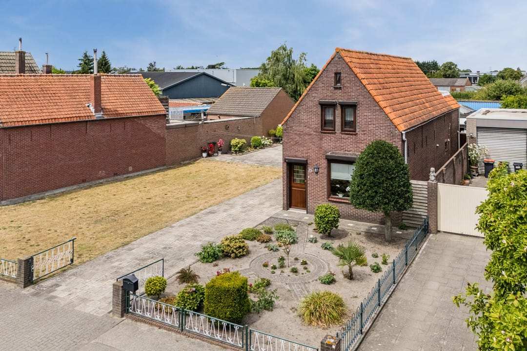 Photo 7 of Buijenstraat 15