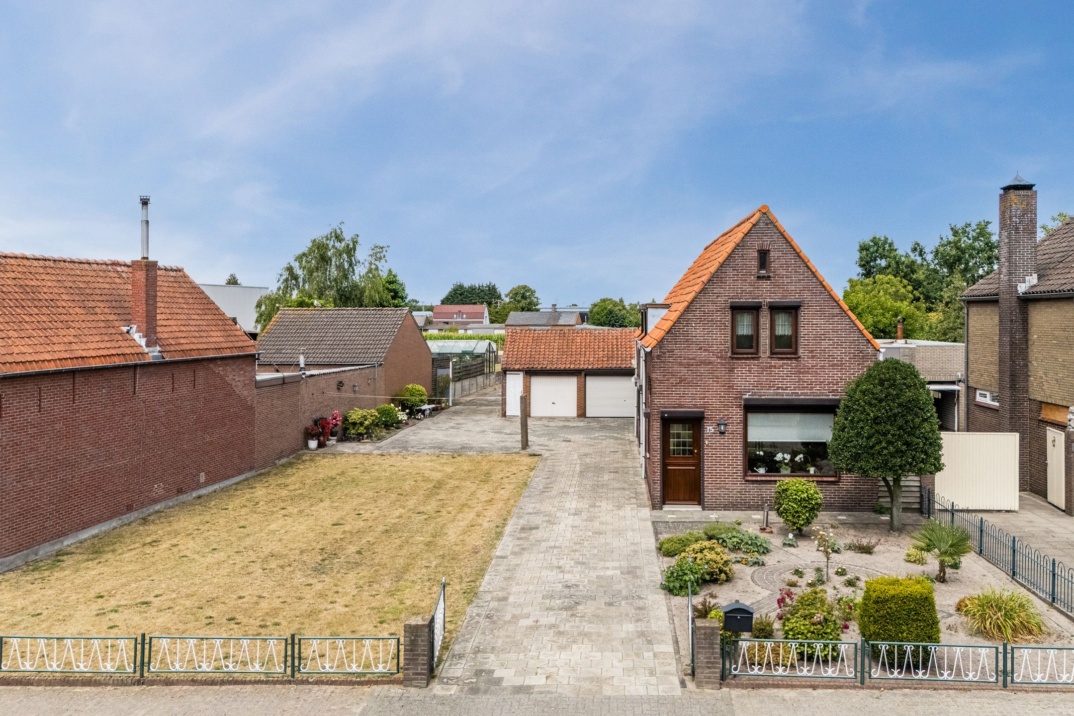 Photo 6 of Buijenstraat 15