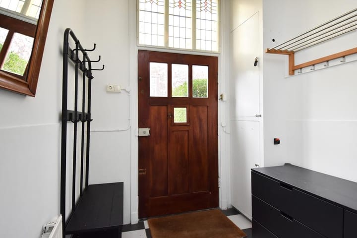 Tussenwoning te huur: Eikstraat 37, 'S-Gravenhage