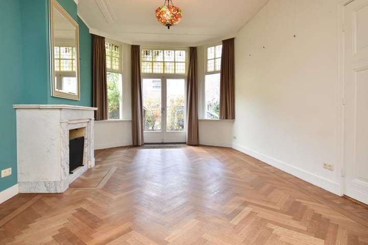 Tussenwoning te huur: Eikstraat 37, 'S-Gravenhage