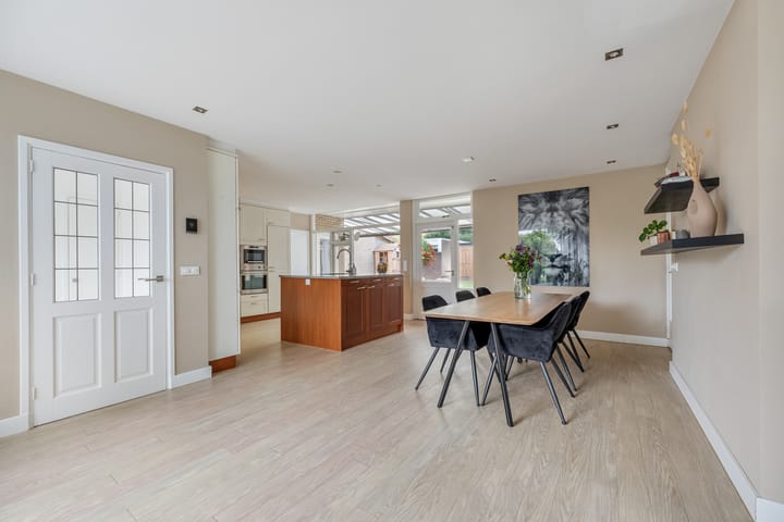 Hoekwoning te koop: Rozenstraat 40, Didam