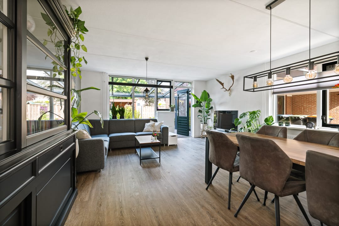 Photo 8 of Vivaldistraat 22