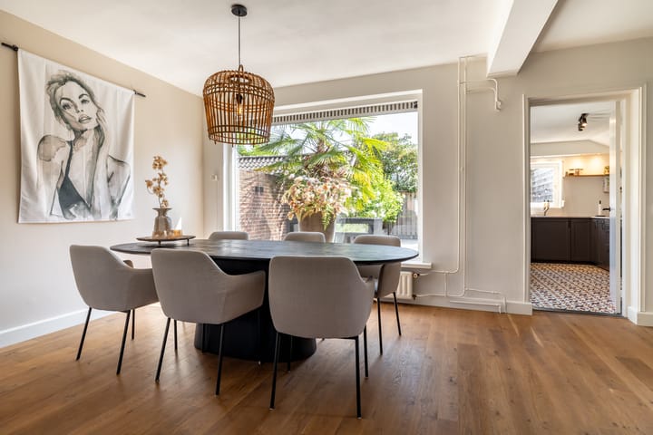 Twee-onder-één-kap te koop: Spoorstraat 37, Dorst