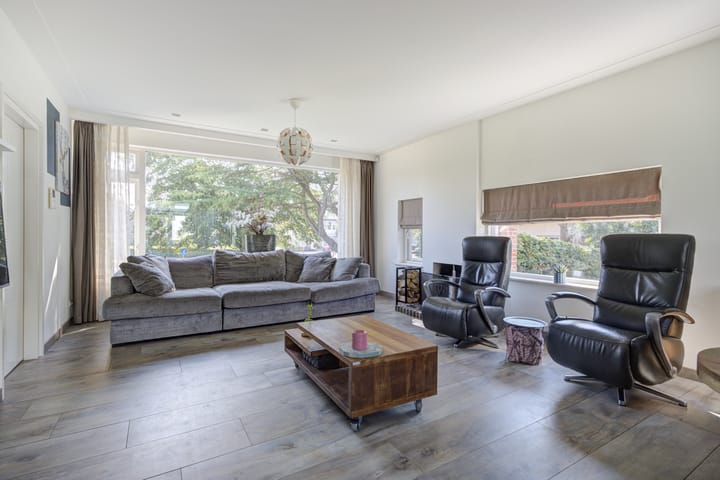 Vrijstaande woning te koop: Tolhuislaan 67, Etten-Leur