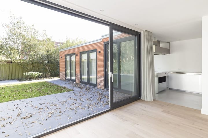 Hoekwoning te huur: Keizer Karelweg 390, Amstelveen