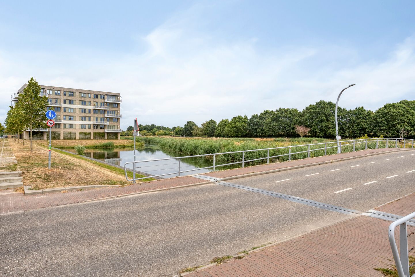 Photo 35 of Potbeker 51