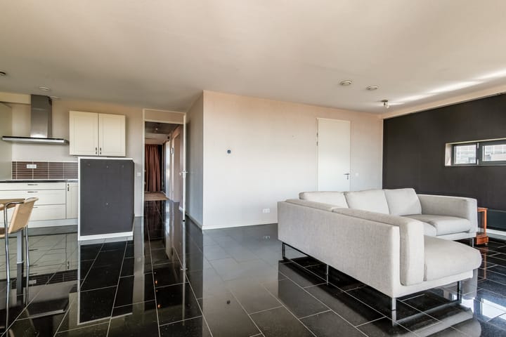 Appartement te koop: Citadel 84, Almere