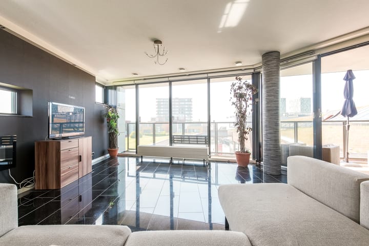 Appartement te koop: Citadel 84, Almere