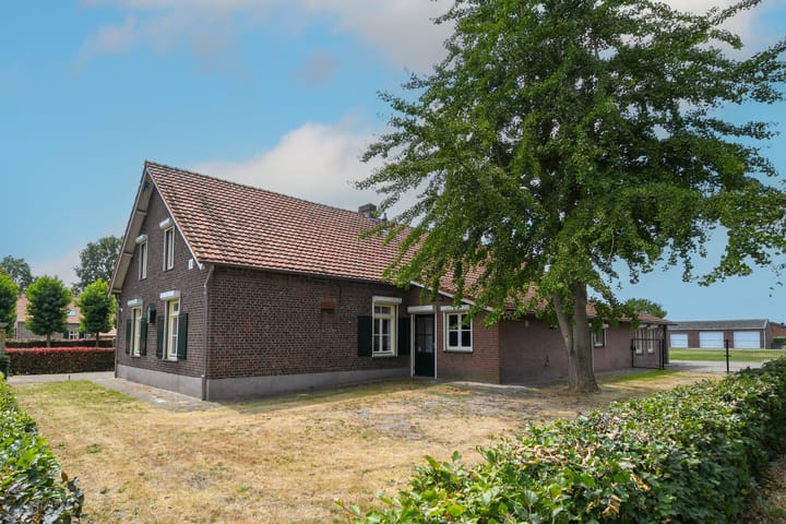 Vrijstaande woning te koop: Roggelsedijk 8, Meijel