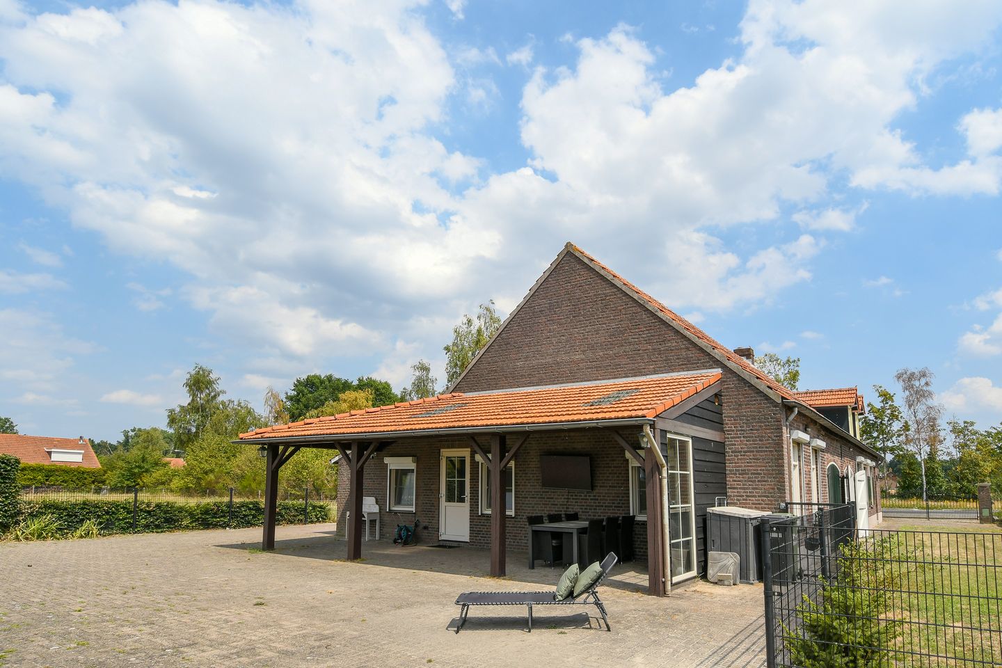 Foto 40 van Roggelsedijk 8