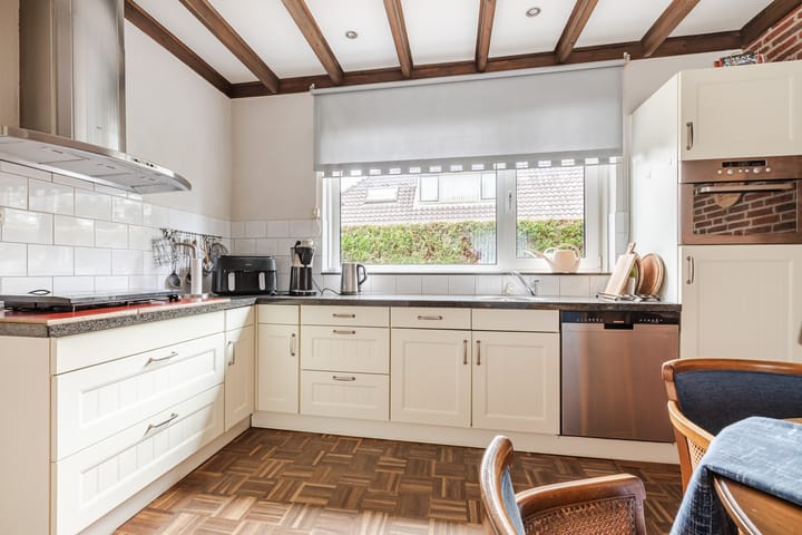 Vrijstaande woning te koop: Munnikhofsestraat 15, Deest