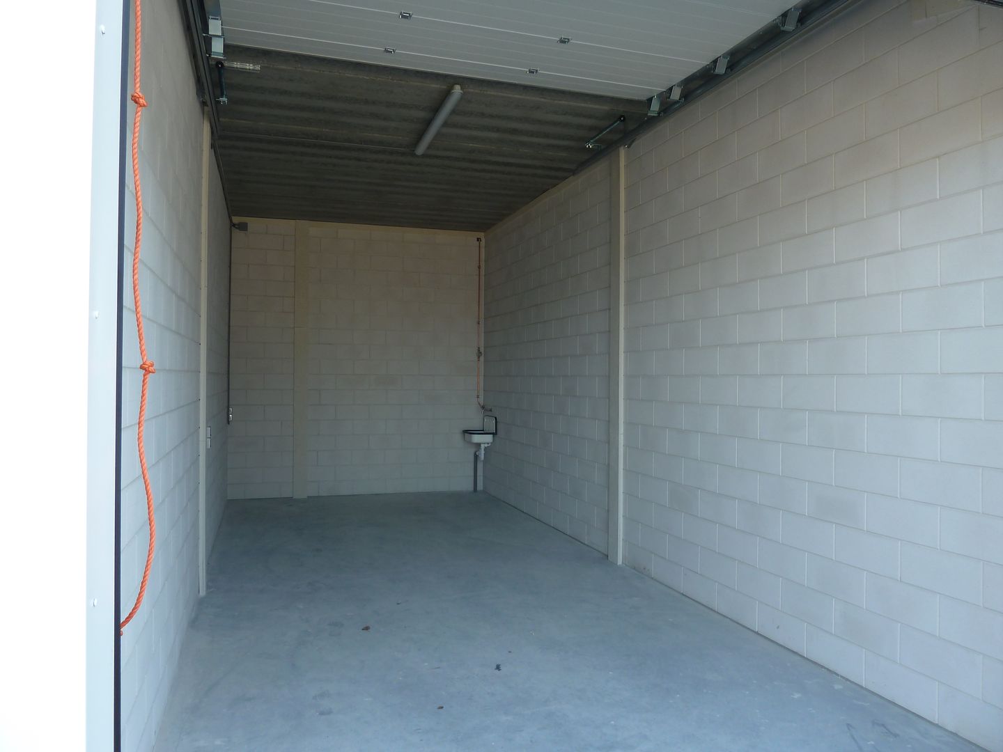 Bekijk foto 2 van Warmoezenierstraat 46-A18
