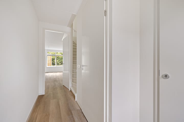 Woning te koop: van Wijngaardenstraat 80, St.-Jacobiparochie