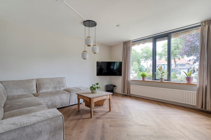Twee-onder-één-kap te koop: Zwolseweg 159, Balkbrug