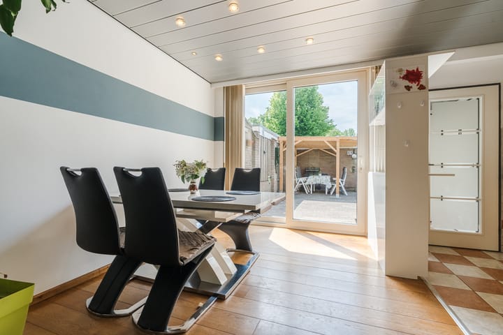 Hoekwoning te koop: Maasstraat 65, Veghel