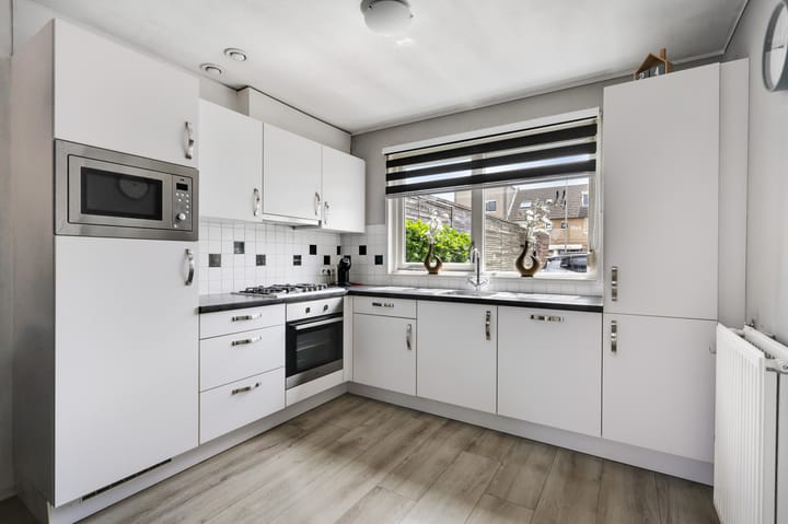 Hoekwoning te koop: Glenn Millerstraat 104, Arnhem