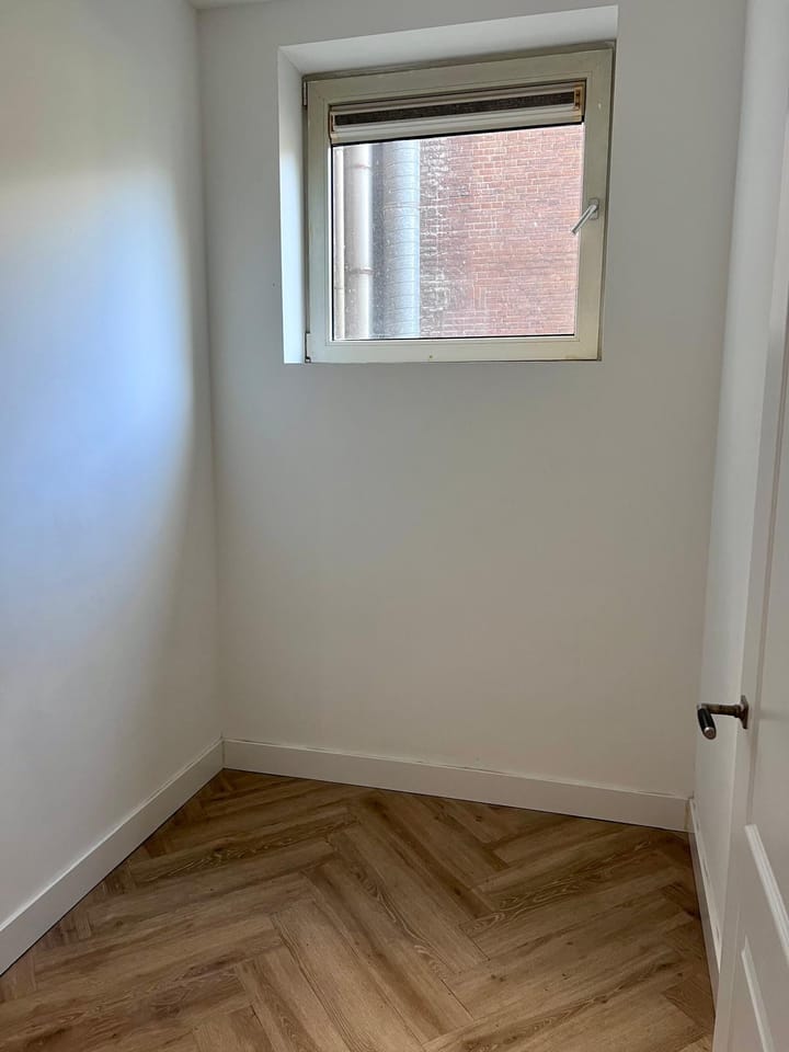 Appartement te huur: Mathenesserweg 27A01, Rotterdam