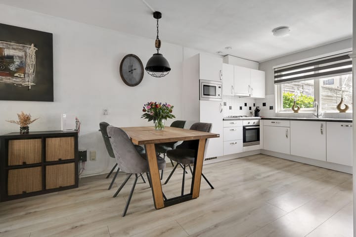 Hoekwoning te koop: Glenn Millerstraat 104, Arnhem